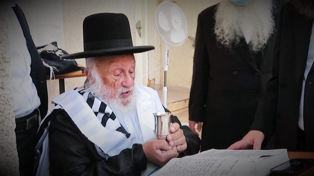 וָאֹ֥מַר לָ֖ךְ בְּדָמַ֥יִךְ חֲיִֽי׃ הברית לנין המשותף של מרנן הגר"ג אדלשטיין והגרב"ד פוברסקי וָאֹ֥מַר לָ֖ךְ בְּדָמַ֥יִךְ חֲיִֽי׃ הברית לנין המשותף של מרנן הגר"ג אדלשטיין והגרב"ד פוברסקי