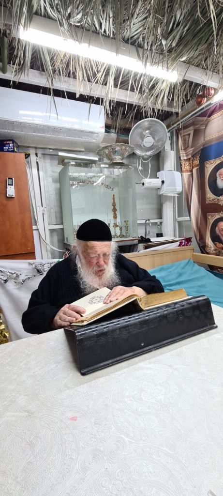 אֶלָא כְּדֵי שֶיַעַסְקוּ בַּתּוֹרָה" • מחר מעמד מיוחד במעונו של שר התורה