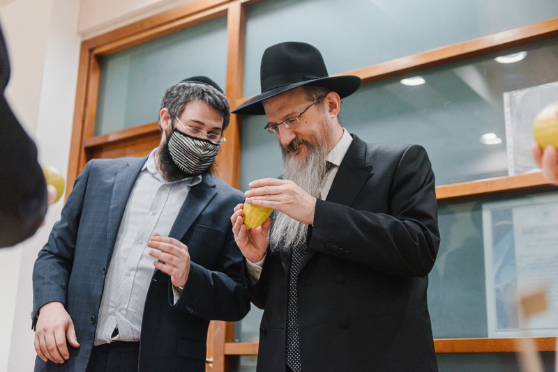 ההכנות במוסקבה לקראת חג סוכות בטוח ומוגן