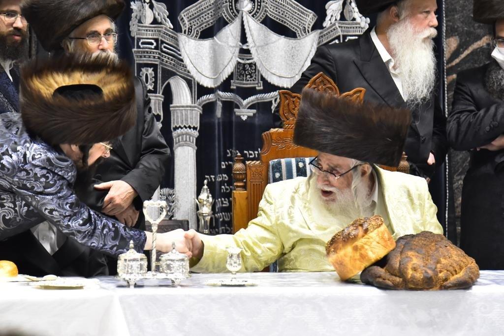 גלריה: אירוסי נכדת כ"ק האדמו"ר מצאנז