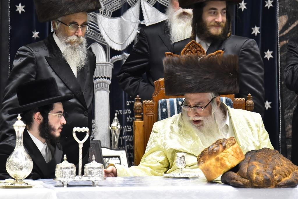 גלריה: אירוסי נכדת כ"ק האדמו"ר מצאנז