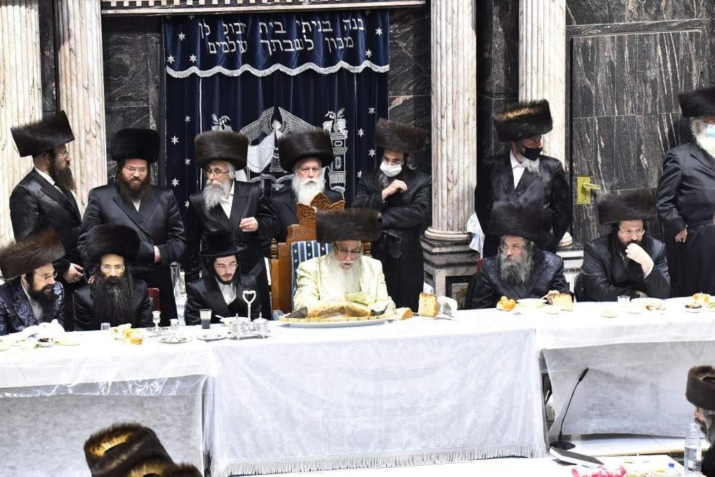 גלריה: אירוסי נכדת כ"ק האדמו"ר מצאנז