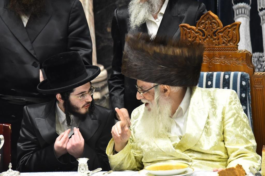 גלריה: אירוסי נכדת כ"ק האדמו"ר מצאנז