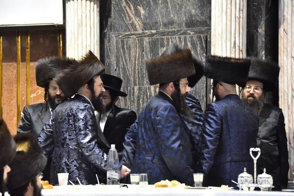 גלריה: אירוסי נכדת כ"ק האדמו"ר מצאנז