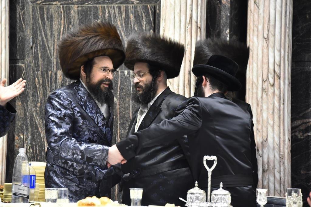 גלריה: אירוסי נכדת כ"ק האדמו"ר מצאנז