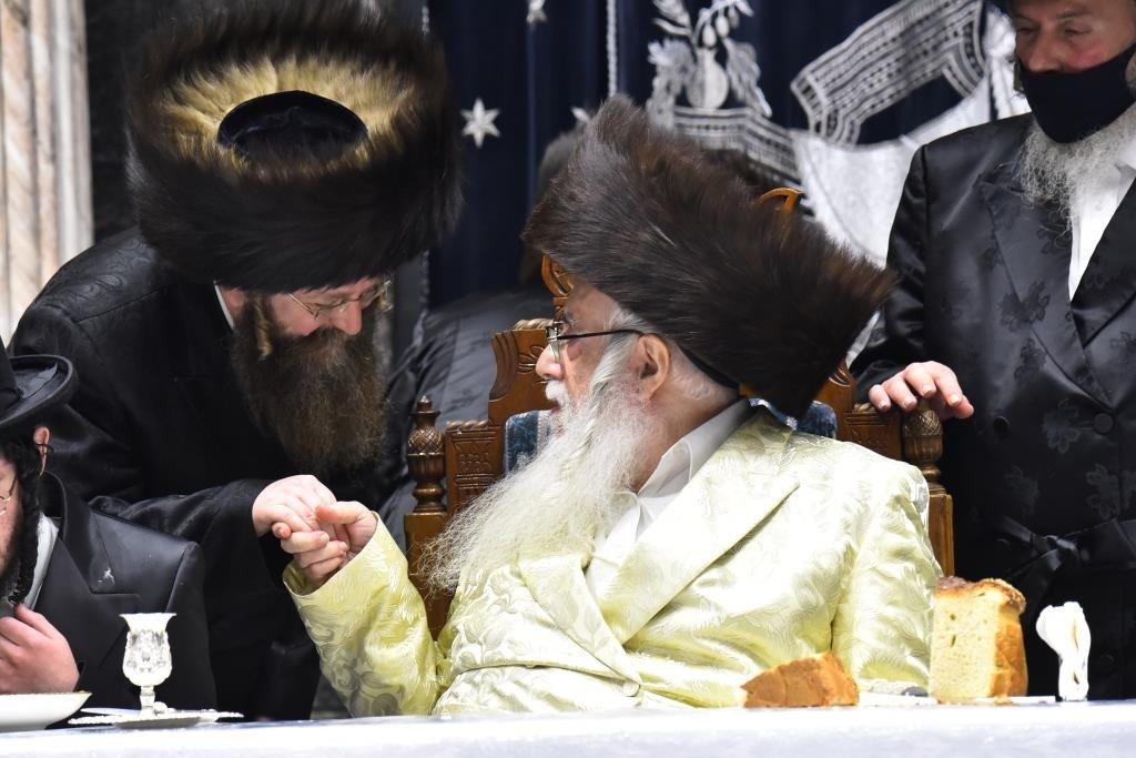 גלריה: אירוסי נכדת כ"ק האדמו"ר מצאנז