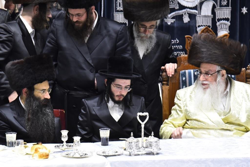 גלריה: אירוסי נכדת כ"ק האדמו"ר מצאנז