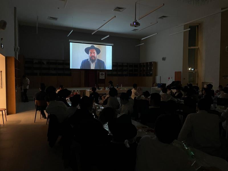 תיעוד: כינוס שלוחים עבור בני השלוחים – תלמידי הישיבה קטנה במוסקבה