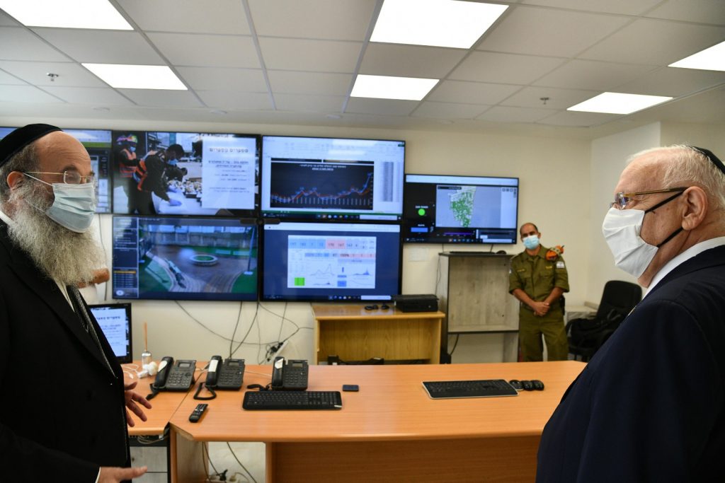 הנשיא ריבלין בביקור בבני ברק: "אין ספק שצריך להרחיב את הסמכות של הרשויות המקומיות" הנשיא ריבלין בביקור בבני ברק: "אין ספק שצריך להרחיב את הסמכות של הרשויות המקומיות"