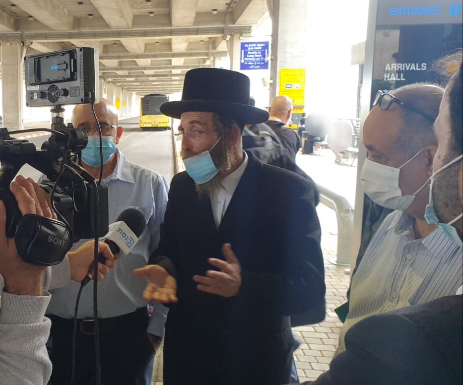 תיעוד: הועדה לפניות הציבור בסיור בנתב"ג ורשות האוכלוסין