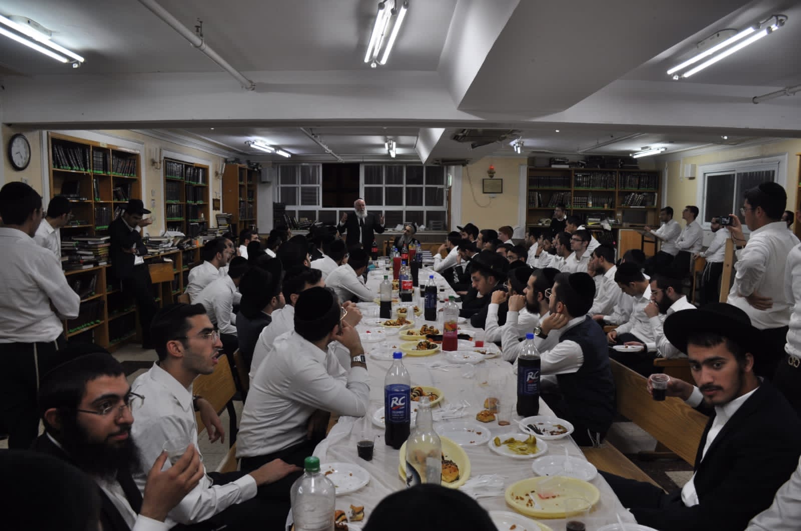 תיעוד מיוחד: ב'באר התלמוד' חגגו עם בעל ה'עולת כהן'