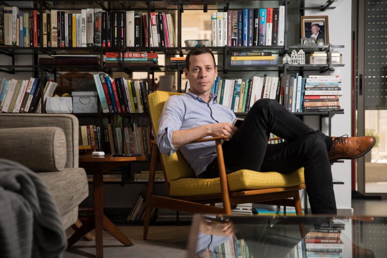 אלו 30 העיתונאים המשפיעים ביותר בישראל