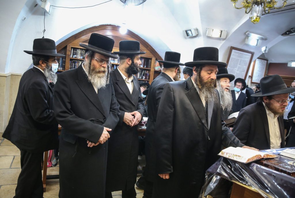 האדמו"ר מפיטסבורג הגיע לחלאקה בציון הרשב"י מירון