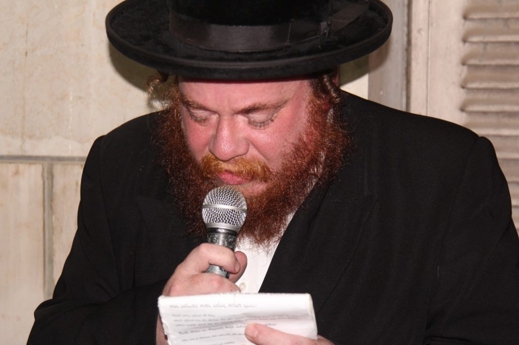 תיעוד: מסע הלווית איש החסד שחילק שתייה לעשרות אלפים