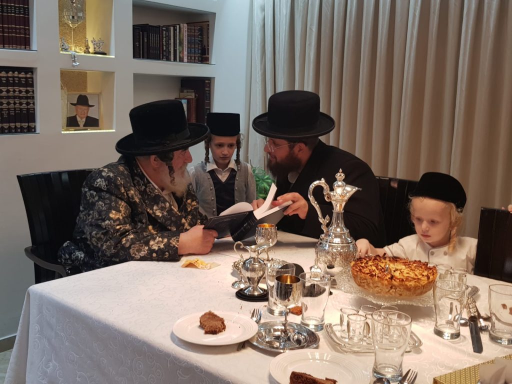 תיעוד: האדמו"ר מויזניץ בביקור באלעד תיעוד: האדמו"ר מויזניץ בביקור באלעד