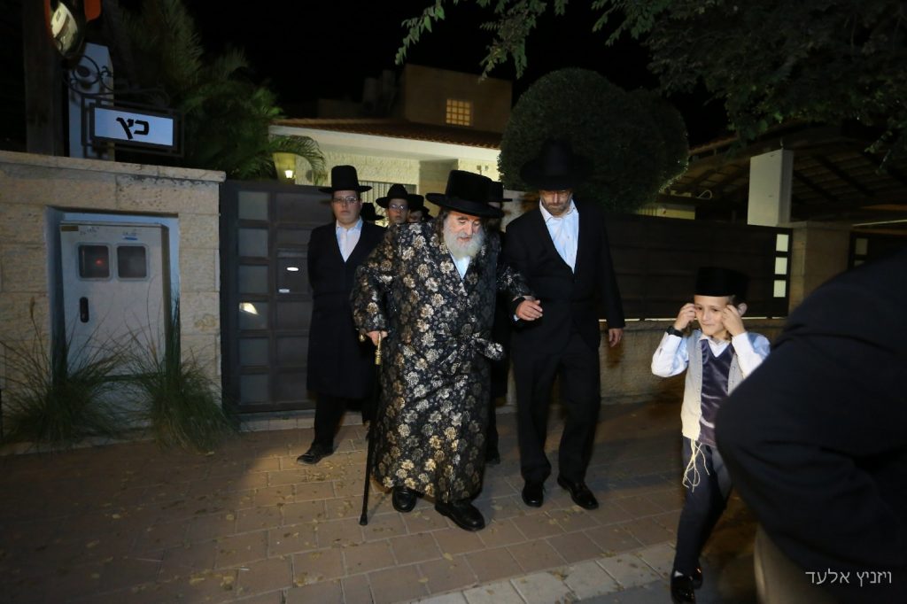 תיעוד: האדמו"ר מויזניץ בביקור באלעד תיעוד: האדמו"ר מויזניץ בביקור באלעד