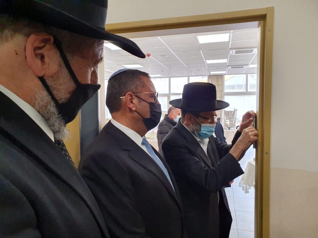 בית הספר "בית יעקב מרכז" עבר למעונו החדש בית הספר "בית יעקב מרכז" עבר למעונו החדש