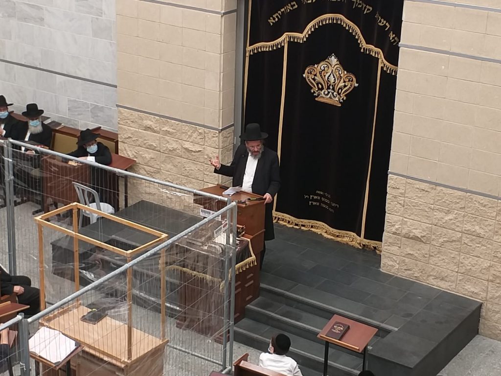 תיעוד: עצרת התעוררות בישיבת ראדין על פטירת הגרי"א שפירא זצ"ל תיעוד: עצרת התעוררות בישיבת ראדין על פטירת הגרי"א שפירא זצ"ל