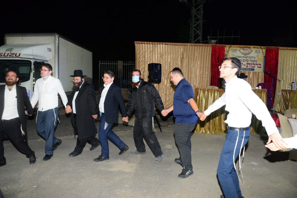 סיום מסכת בישיבת "משיב הרוח - רוח חיים" בבני ברק