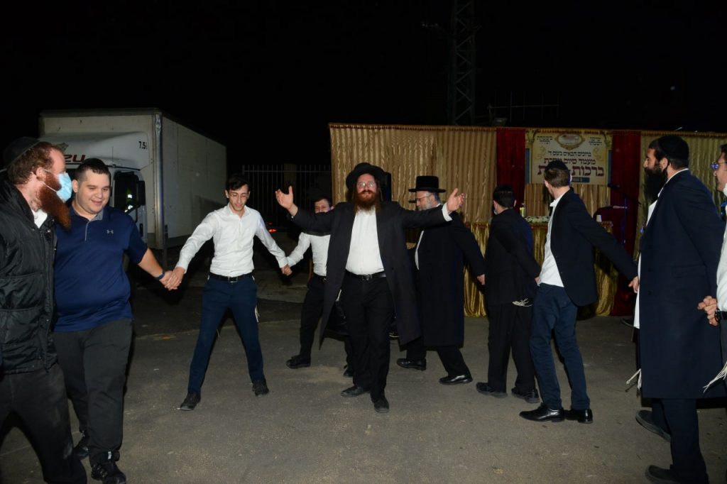 סיום מסכת בישיבת "משיב הרוח - רוח חיים" בבני ברק