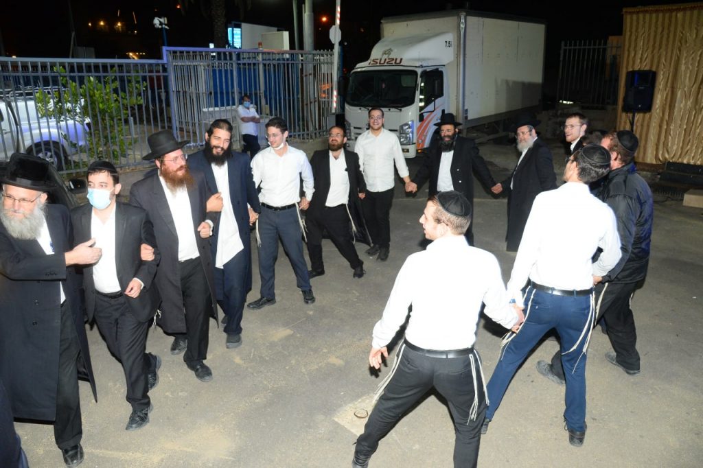 סיום מסכת בישיבת "משיב הרוח - רוח חיים" בבני ברק