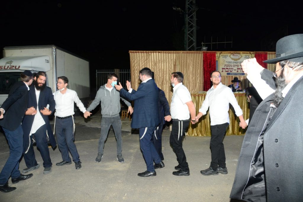 סיום מסכת בישיבת "משיב הרוח - רוח חיים" בבני ברק