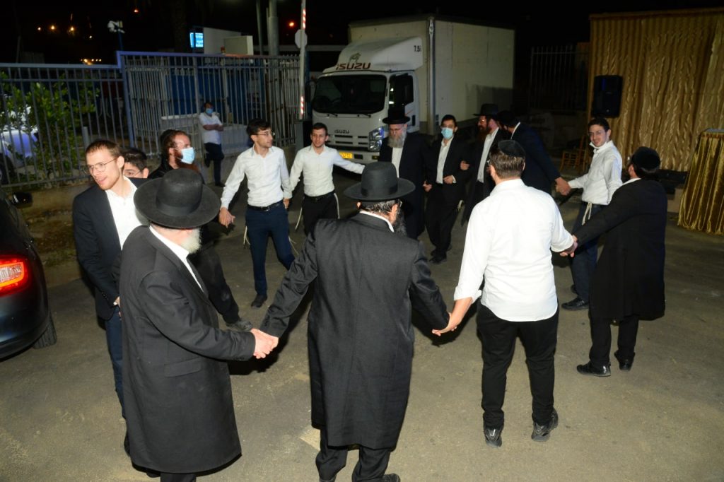 סיום מסכת בישיבת "משיב הרוח - רוח חיים" בבני ברק