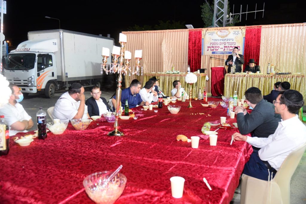 סיום מסכת בישיבת "משיב הרוח - רוח חיים" בבני ברק