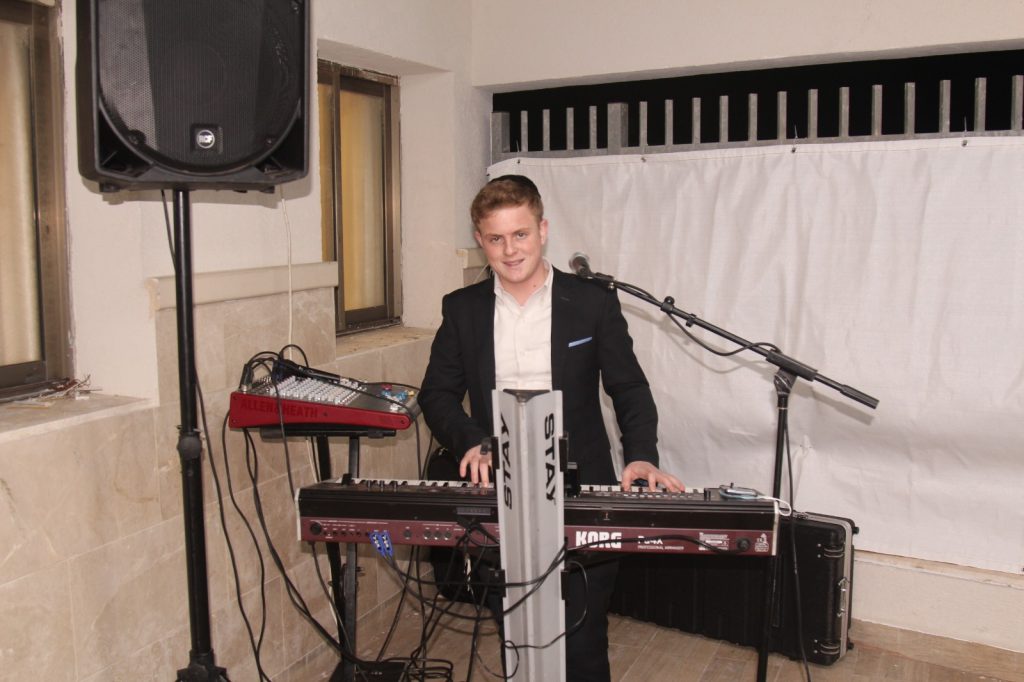 תיעוד: סיום מסכת עירובין בכולל עוז לעמו