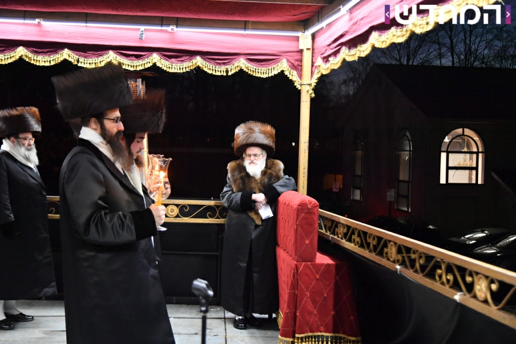 קוֹל רִנָּה וִישׁוּעָה: שמחת בית ויז'ניץ - סערט ויזניץ - זוויעהל מאנסי • גלריה מורחבת