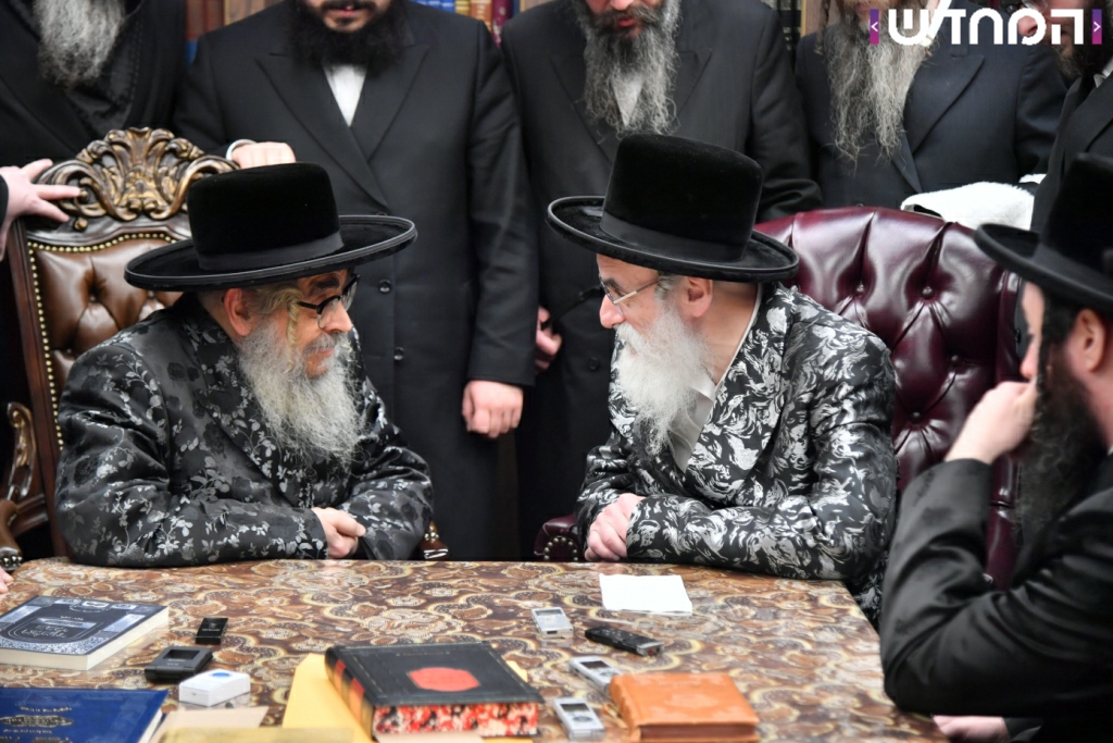 האדמו"ר מויז׳ניץ בביקור בארה"ב • גלריה