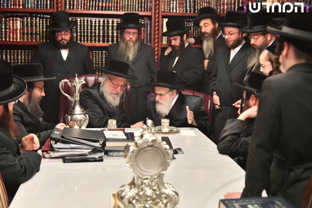 האדמו"ר מויז׳ניץ בביקור בארה"ב • גלריה