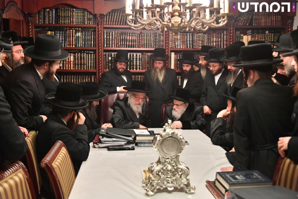 האדמו"ר מויז׳ניץ בביקור בארה"ב • גלריה