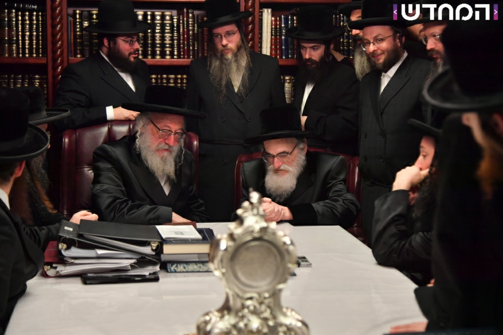 האדמו"ר מויז׳ניץ בביקור בארה"ב • גלריה