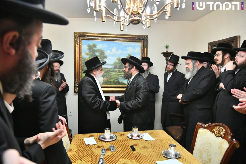 האדמו"ר מויז׳ניץ בביקור בארה"ב • גלריה