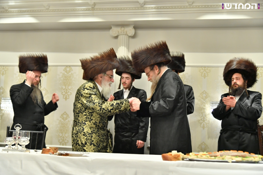 שמחת השבע ברכות בחצר חסידות ויז׳ניץ • גלריה