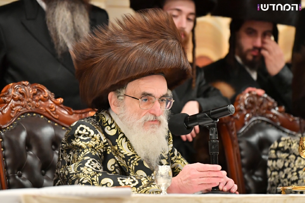 שמחת השבע ברכות בחצר חסידות ויז׳ניץ • גלריה