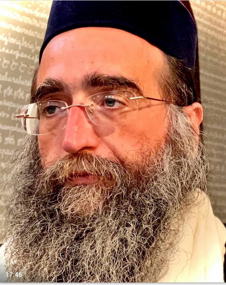 צפו בקריאת של רבי יאשיהו פינטו לקראת הילולת ה'בת עין מאווריטש'