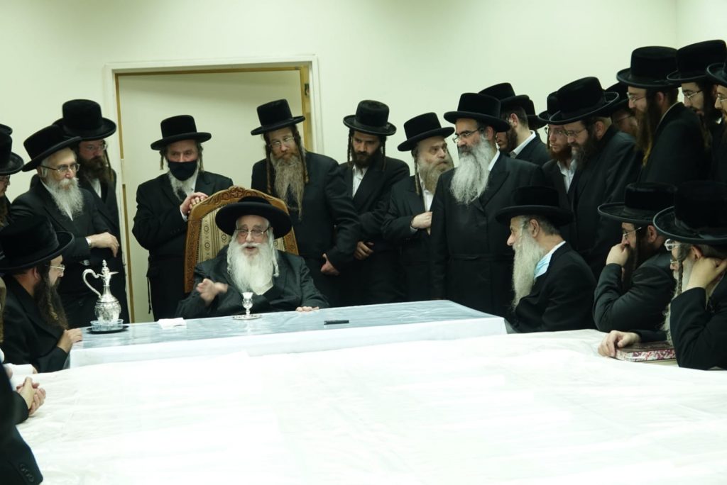 מעמד הכתרת רב לביהמ"ד שפע חיים צאנז בדרום העיר צפת