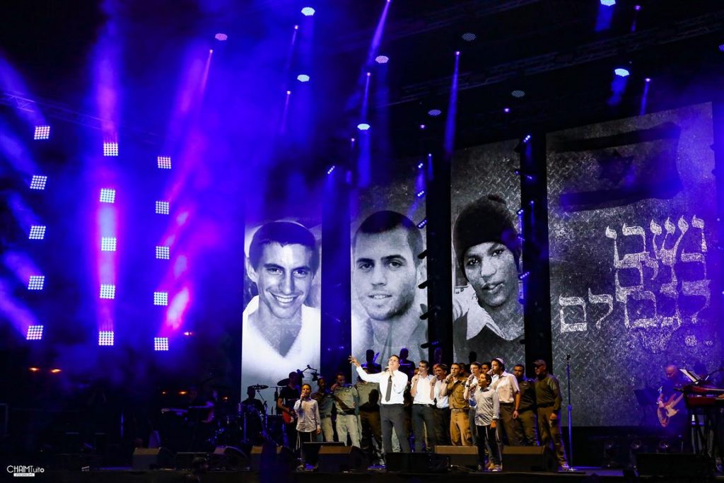 יעקב שוואקי משיק אלבום מופע חדש - 'לייב פארק'