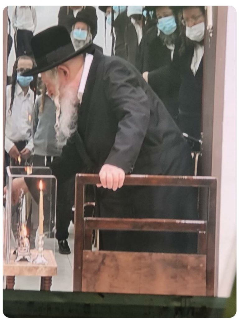 צפו: ההדלקה בגור לפי כללי הבריאות צפו: ההדלקה בגור לפי כללי הבריאות