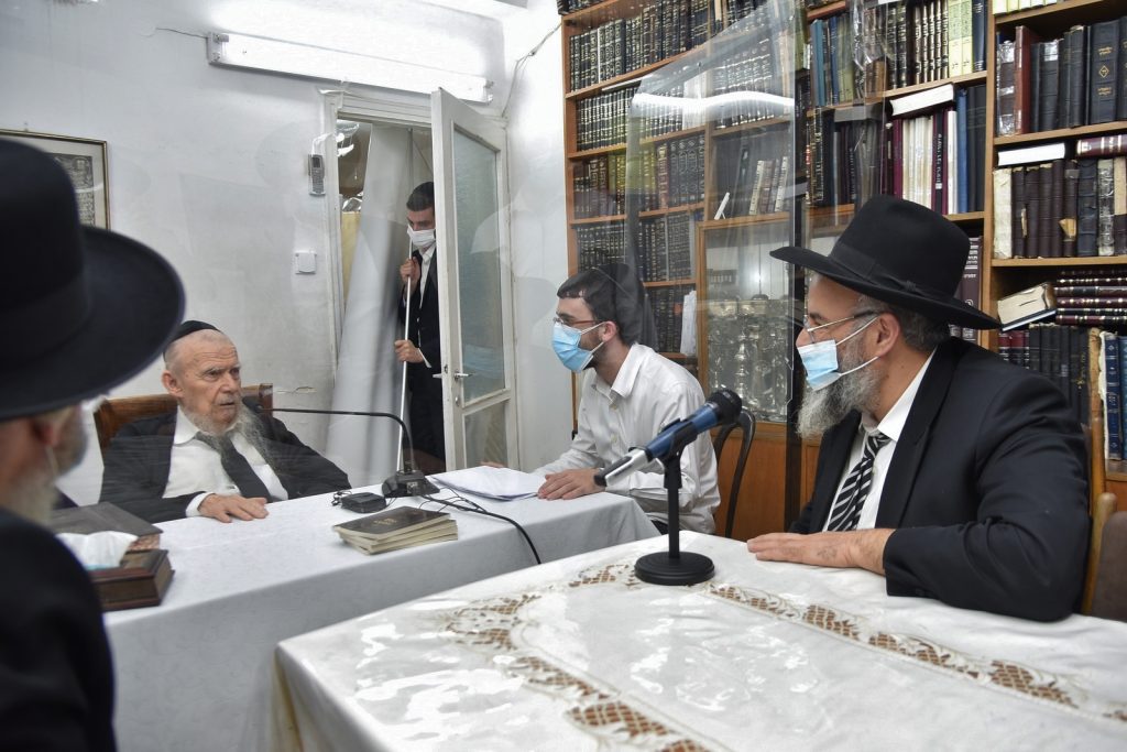 תיעוד: בוגרי 'תורת דוד' התכנסו במשכנה החדש של הישיבה