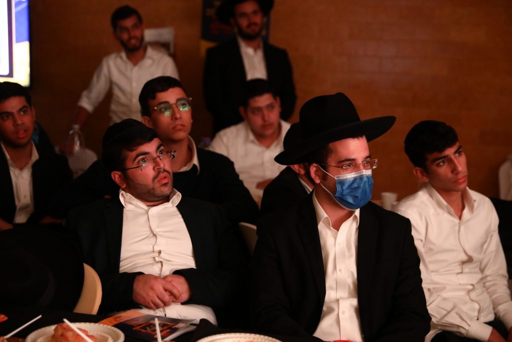 תיעוד: בוגרי 'תורת דוד' התכנסו במשכנה החדש של הישיבה