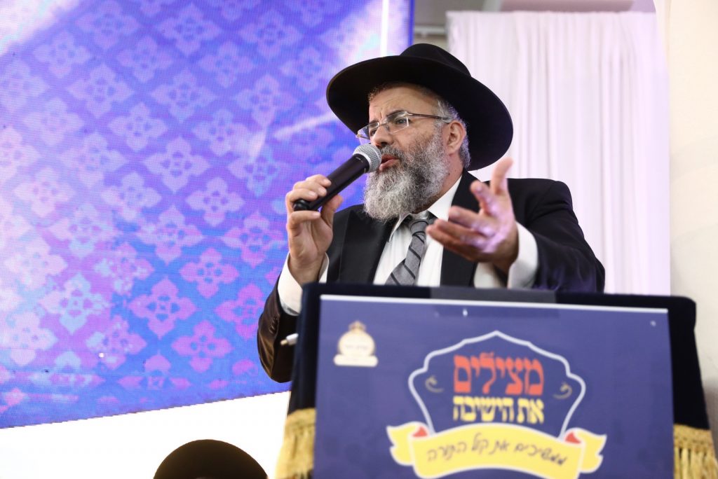 תיעוד: בוגרי 'תורת דוד' התכנסו במשכנה החדש של הישיבה