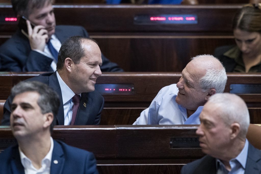 ברדוגו חושף: שקד ניסתה להפיל את הממשלה