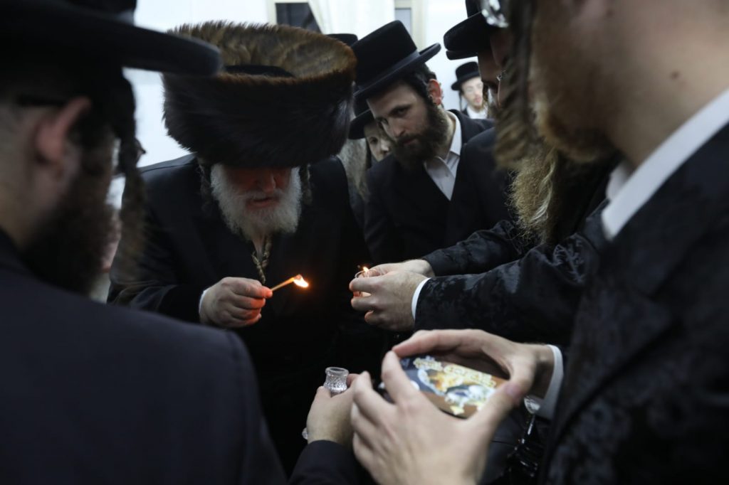 תיעוד: האדמו"ר מויז'ניץ בביקור בבית שמש