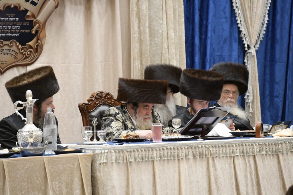 ועידת 'בני בינה' בשילוב שבע ברכות לנכד האדמו"ר מויז'ניץ