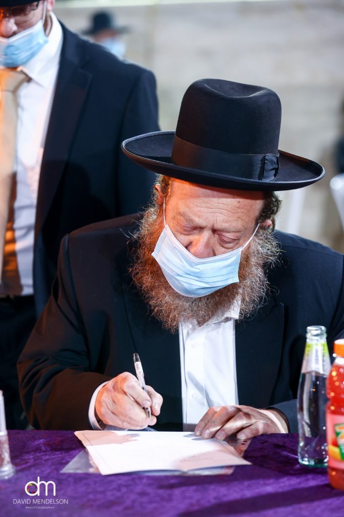 בהשתתפות גדולי הרבנים: מעמד היסוד לתוכנית "בנערינו" בי-ם בהשתתפות גדולי הרבנים: מעמד היסוד לתוכנית "בנערינו" בי-ם