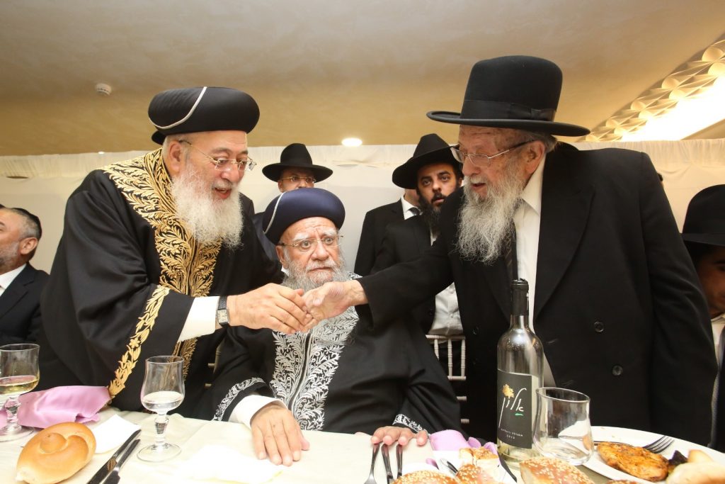 צפו: זקן המשגיחים זצ"ל עם גדולי ישראל צפו: זקן המשגיחים זצ"ל עם גדולי ישראל