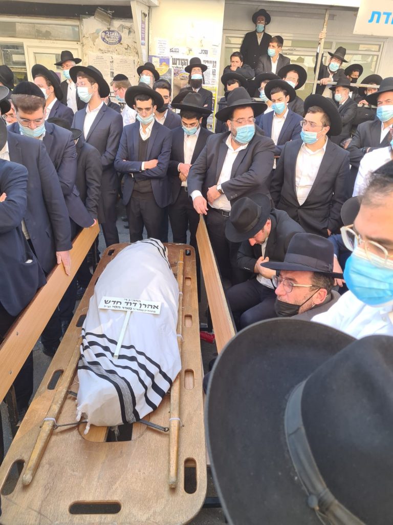 תיעוד: מסע הלווית הגר"א חדש זצ"ל • שידור חי